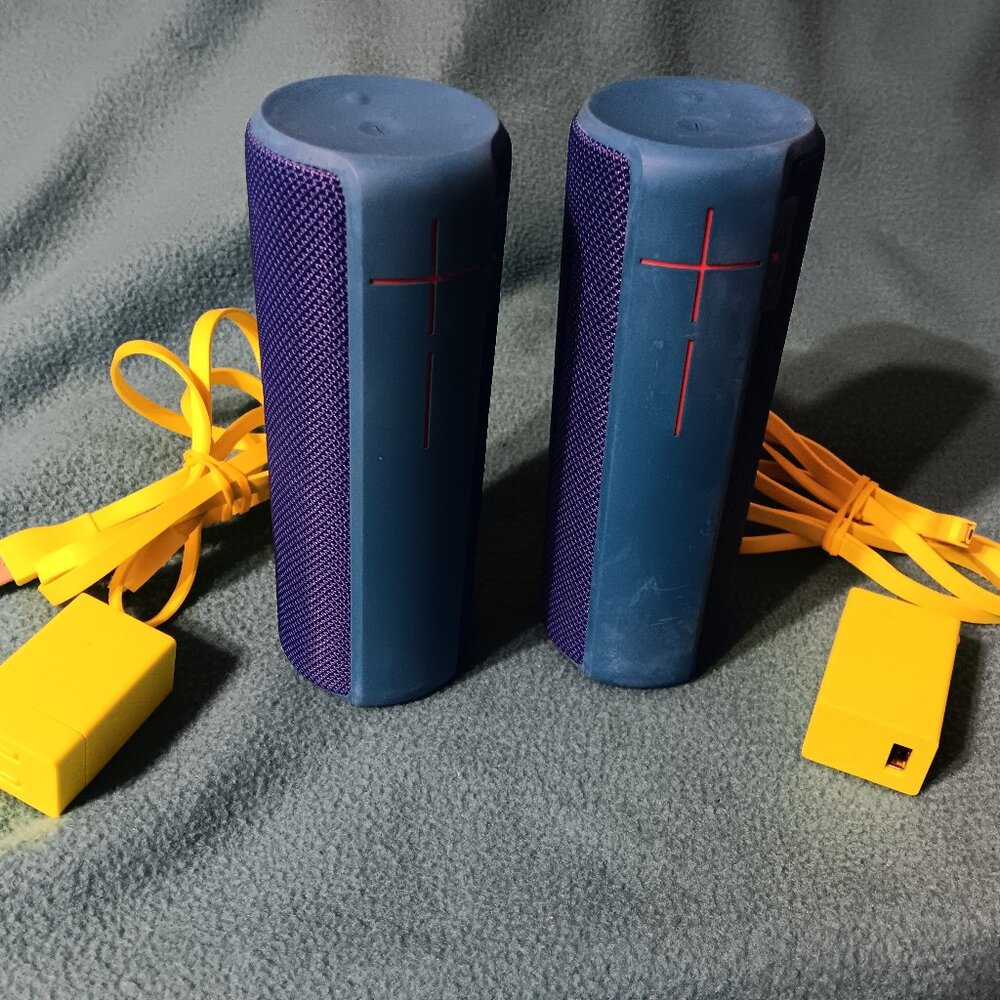 2 x UE BOOM2 Bluetooth Wireless Speaker - Brain Freeze Edition